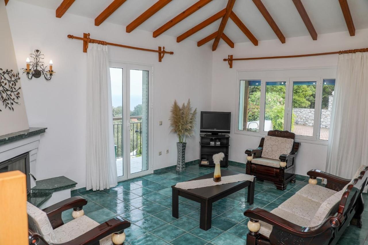 Villa Mitzelos Moni Evaggelistrias 외부 사진