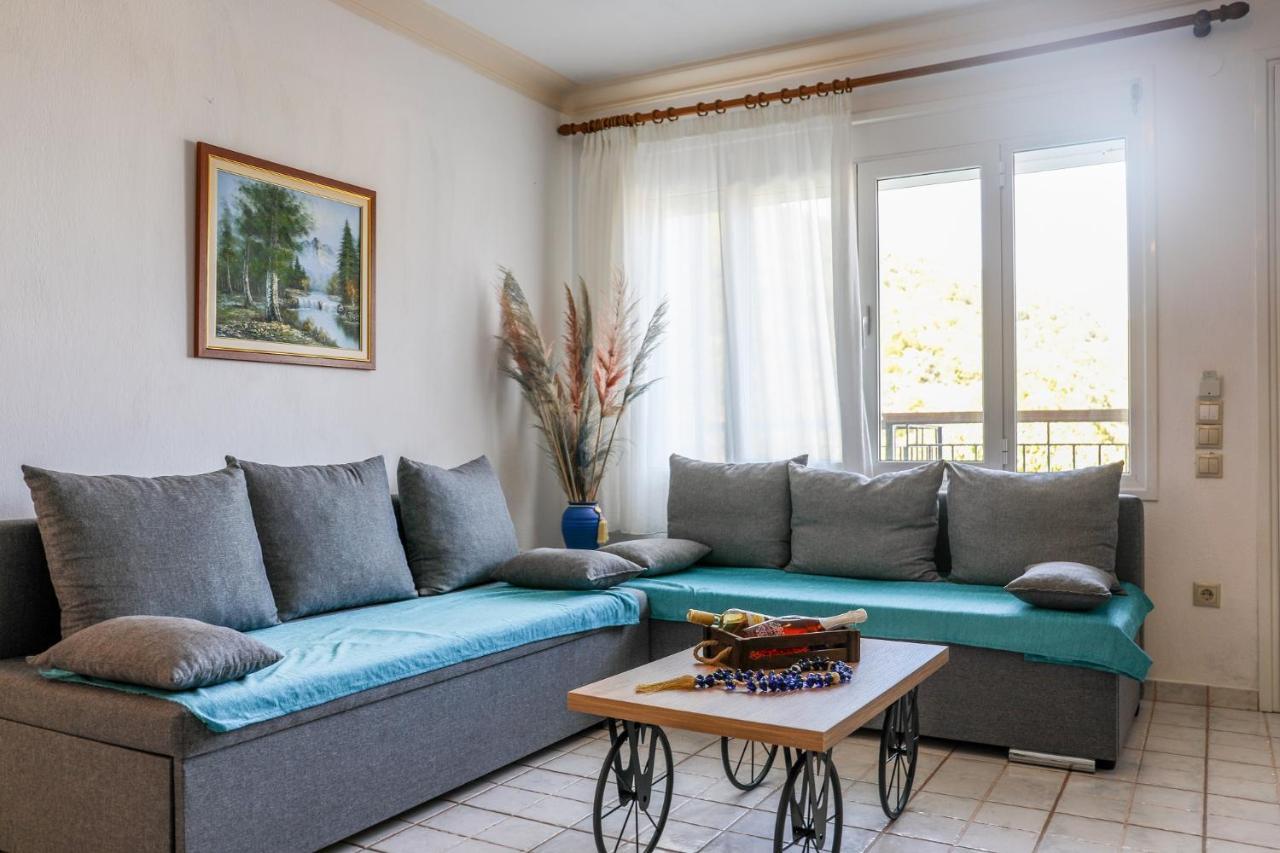Villa Mitzelos Moni Evaggelistrias 외부 사진