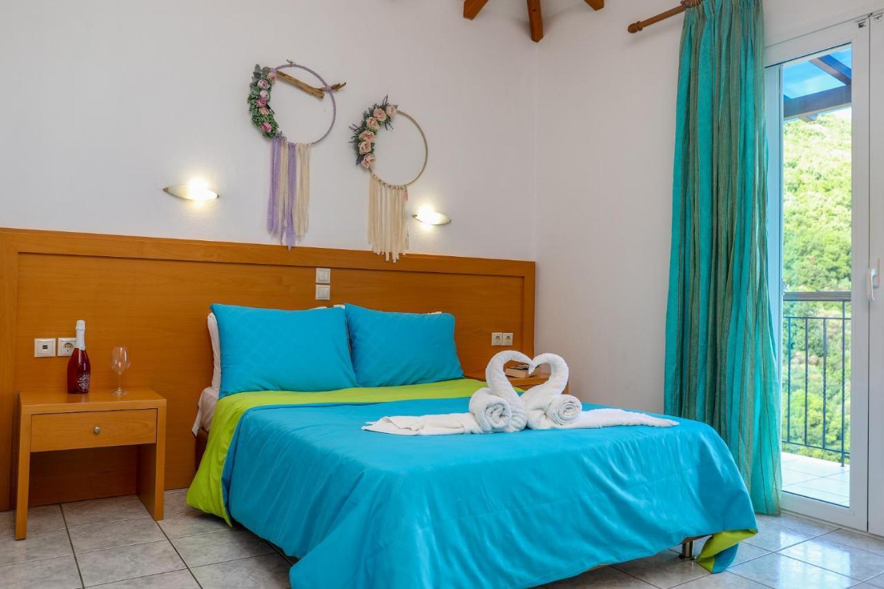 Villa Mitzelos Moni Evaggelistrias 외부 사진