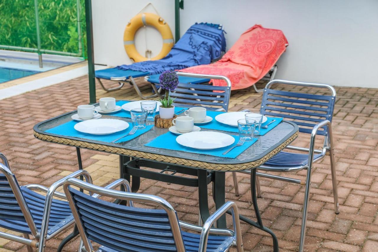 Villa Mitzelos Moni Evaggelistrias 외부 사진